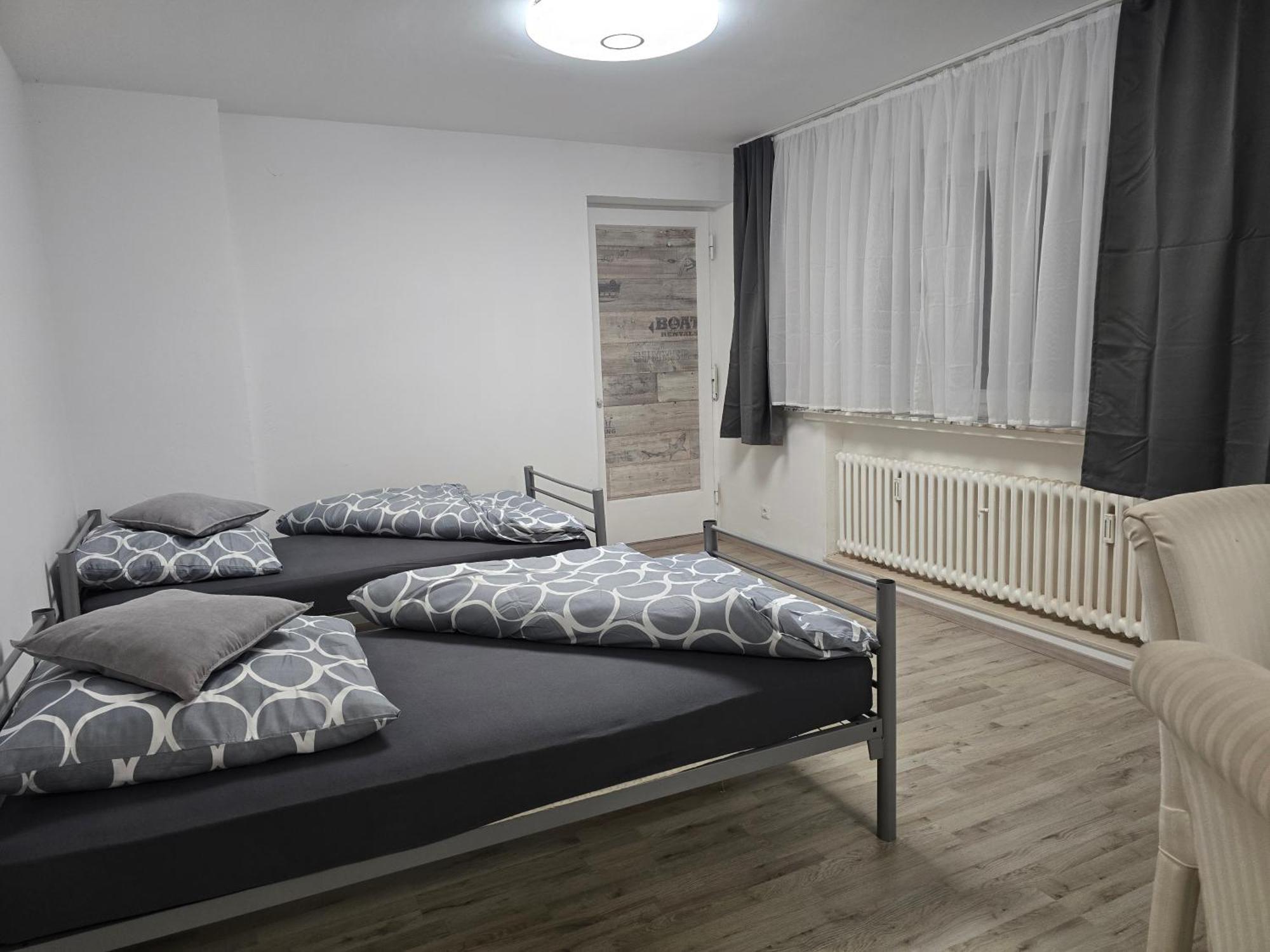 Appartement Big City Apartment Krefeld With Balcony *